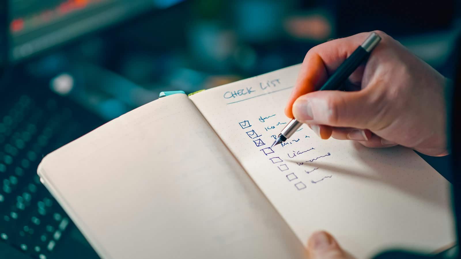 Checklist kebutuhan sebelum sewa laptop